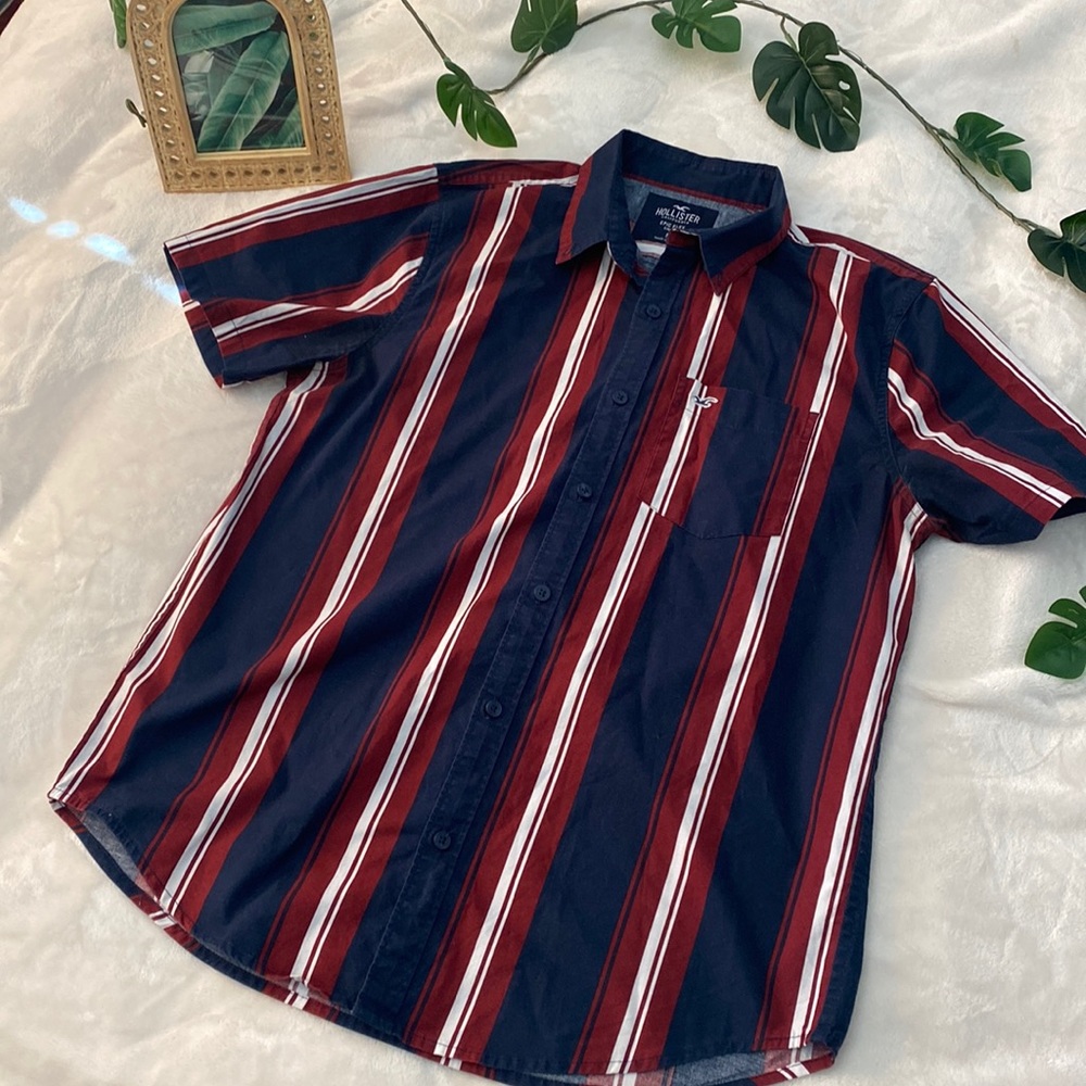 Holllister Button Down
